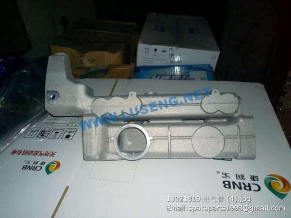 13021819 deutz weichai inlet pipe - Image 2