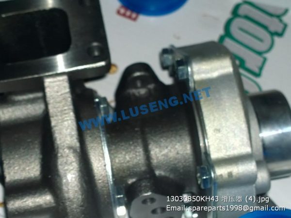 13030850KH43 TURBOCHARGER WEICHAI SPARE PARTS - Image 3
