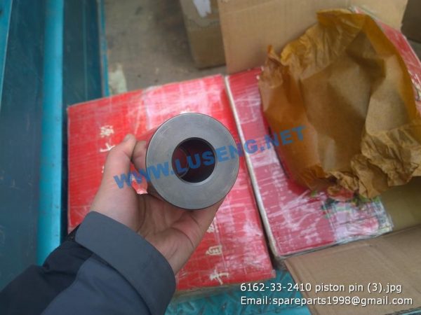 6162-33-2410 piston pin KOMATSU SPARE PARTS - Image 2