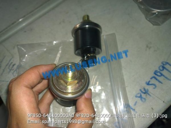 9F850-64B100000A0 9F820-6410000 engine oil pressure sensor - Image 2