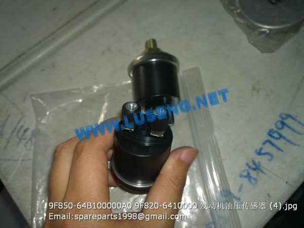 9F850-64B100000A0 9F820-6410000 engine oil pressure sensor - Image 3