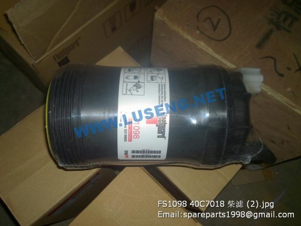 ,FS1098 40C7018 fleetguard fuel filter