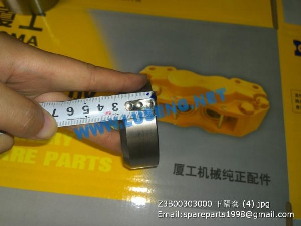 Z3B00303000 sleeve,sem wheel loader parts - Image 2
