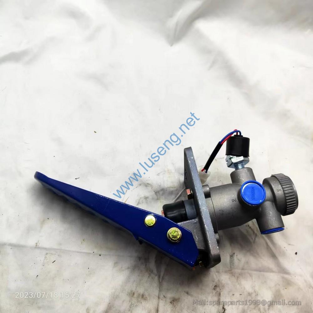 55C0035 55C0058 BRAKE VALVE XGMA LY60F