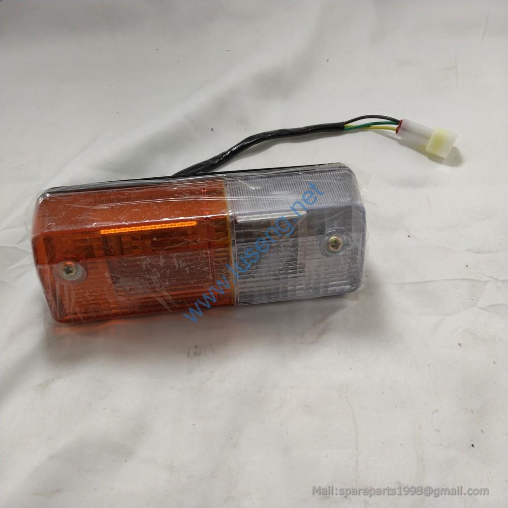 Z-QX100-E(R) Z-QX100-EA(R) Right Front Lamp 240100102235 YTO