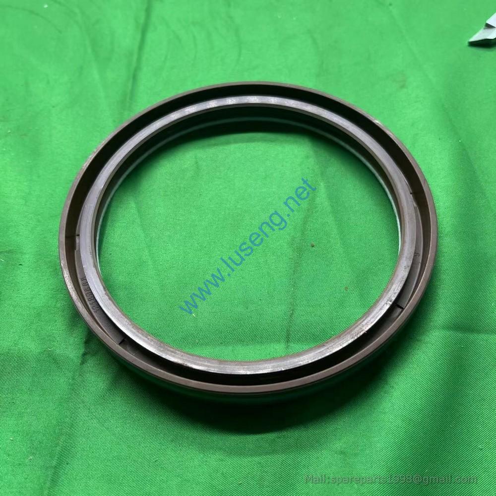 12188100 OIL SEAL WEICHAI - Image 2