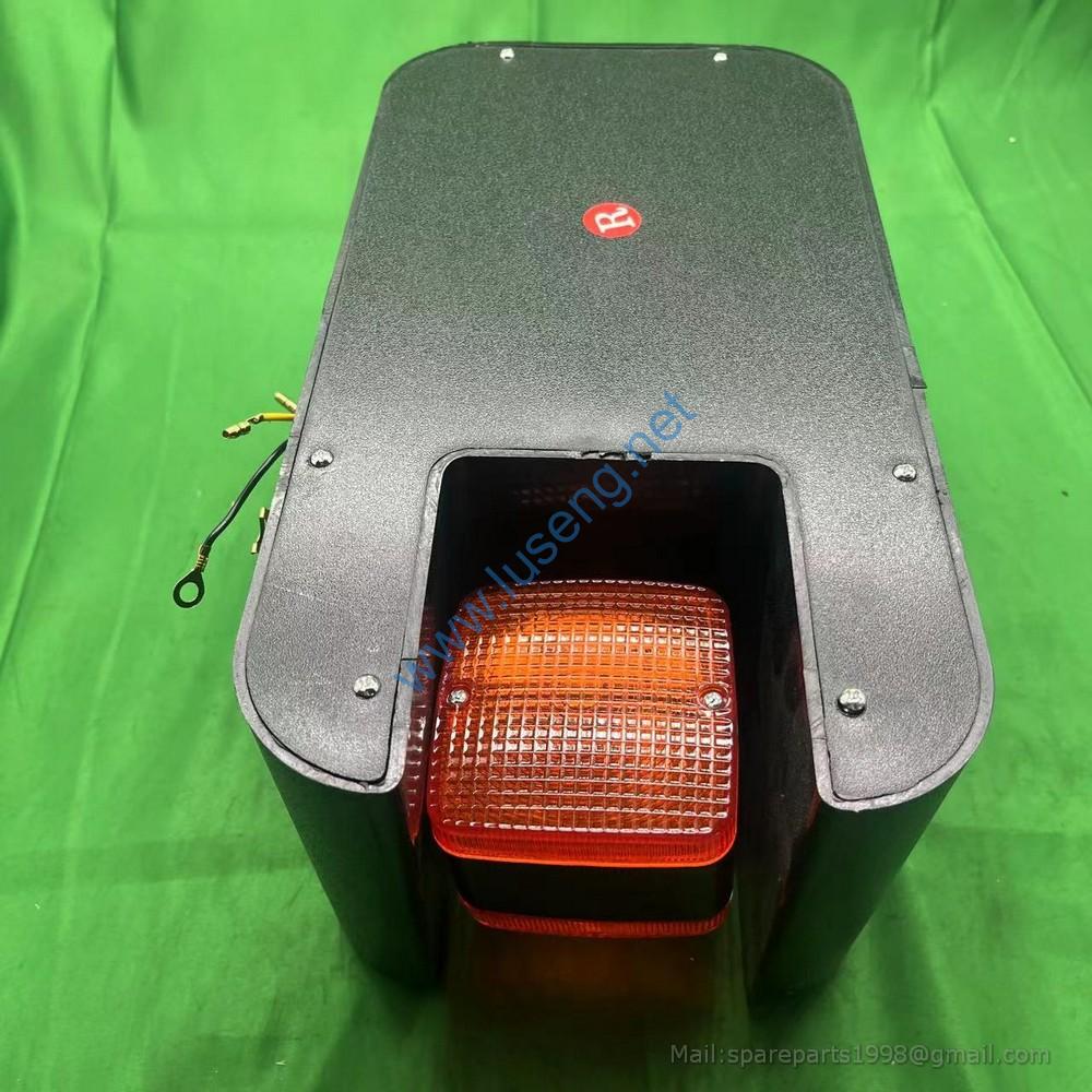 915144005 915144002 915144001 42B0116 1HL009 Front left main light XGMA - Image 3