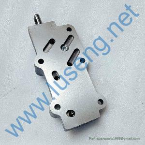 15583-80202 VALVE FORKLIFT