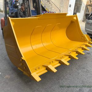 1690100251 29170127901 1690100250 L955F L956F ROCK BUCKET SDLG