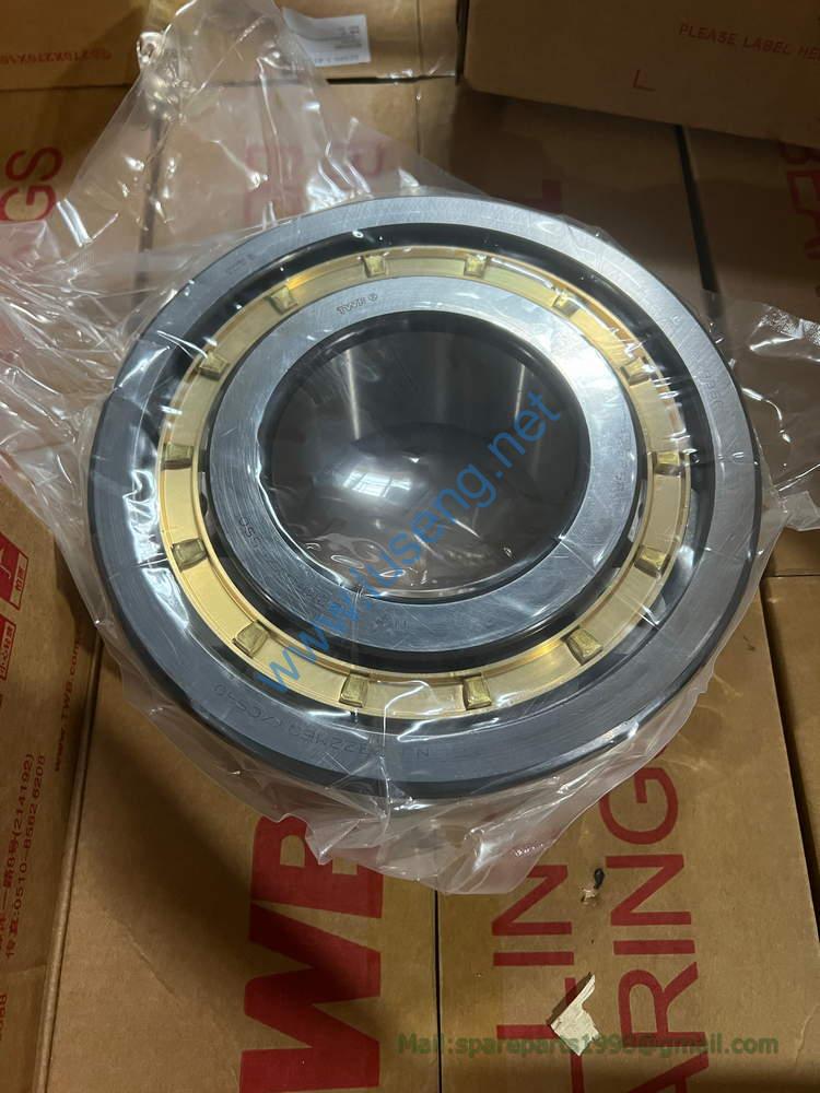22B0236 NJ2322EM1AC4 LIUGONG BEARING