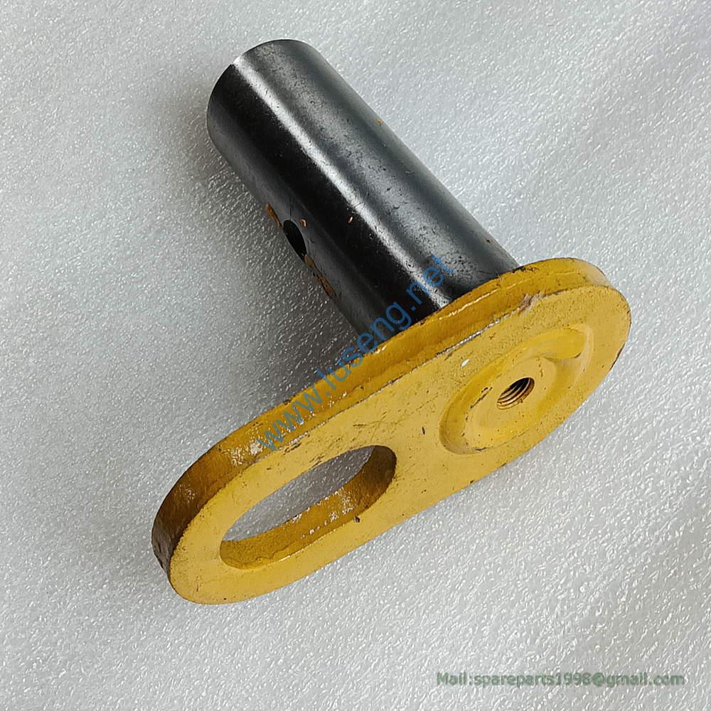 269902256 LW300 front steering pin