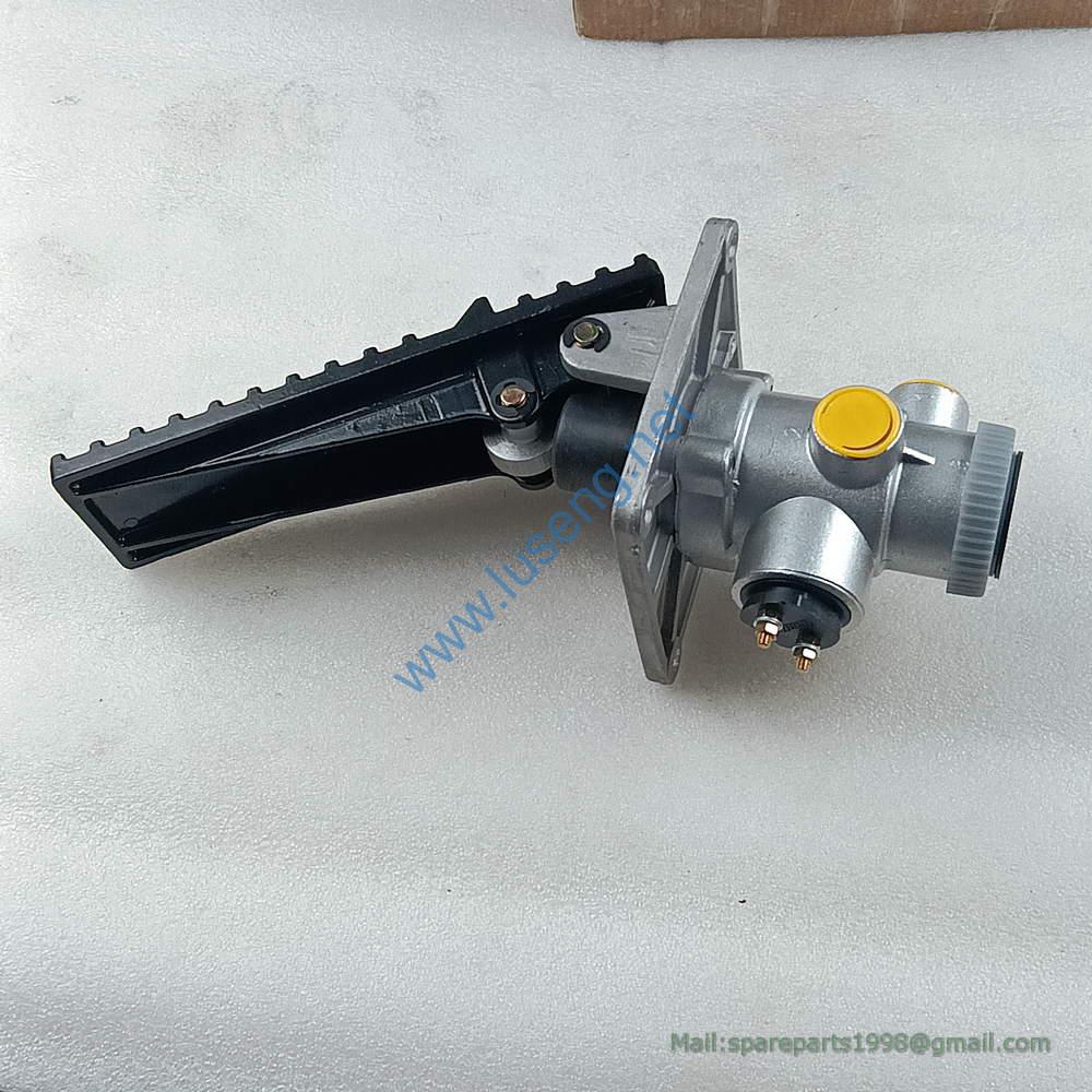 60300000546 60505010001 LG853.08.09 XM60D-3514002 brake pedal LONKING