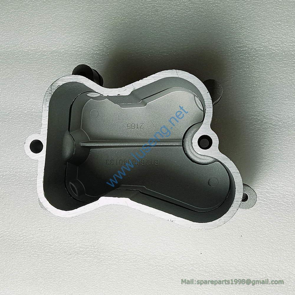 612600040133 CYLINDER HEAD COVER ASSEM WD615 - Image 2