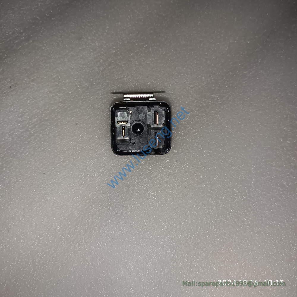 803698608 XE60DA relay