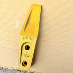 9F858-73A000003B0 bucket tooth middle