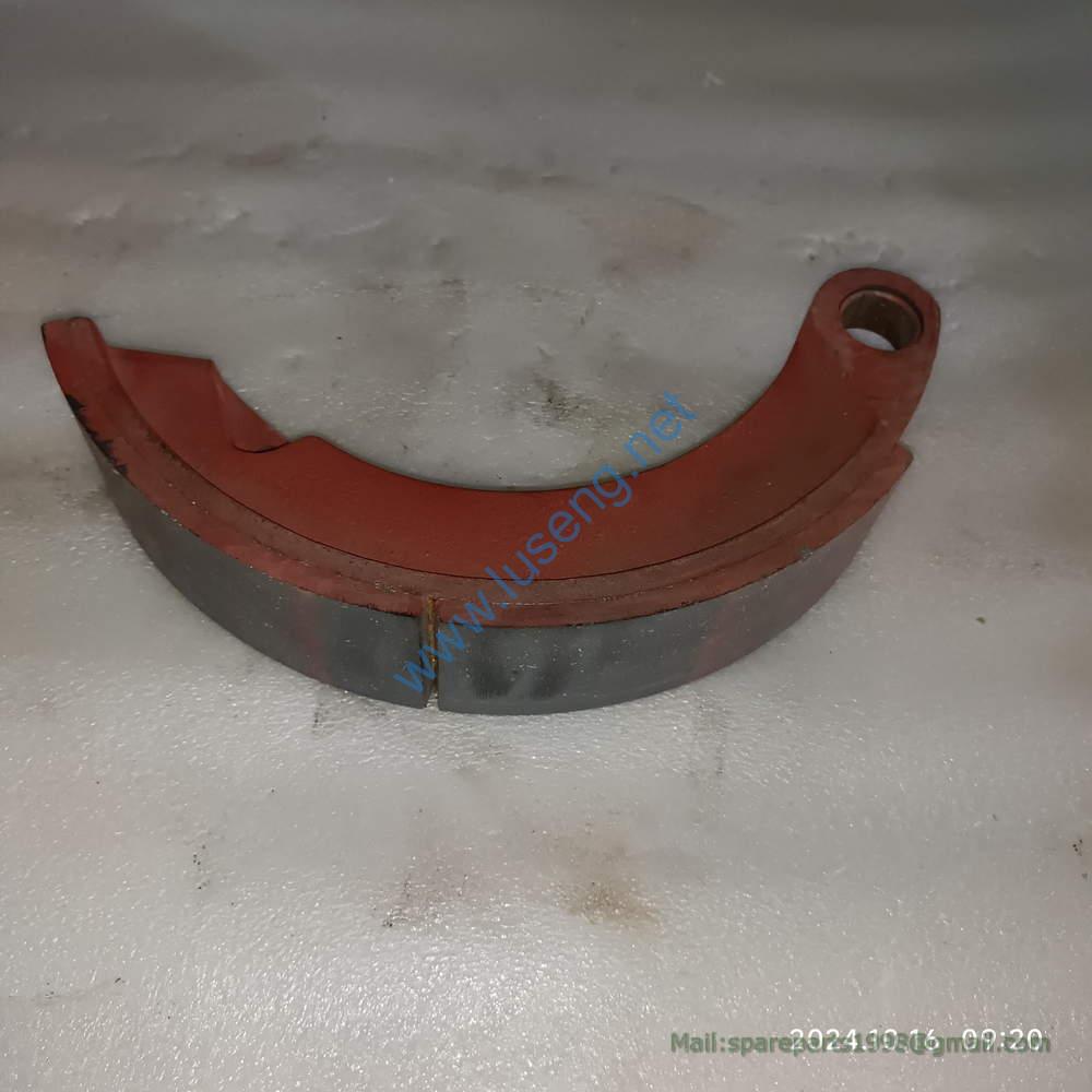 PY180-H.2.6-3 GR165 brake shoe